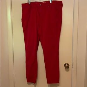 Universal Thread Velvet Jean